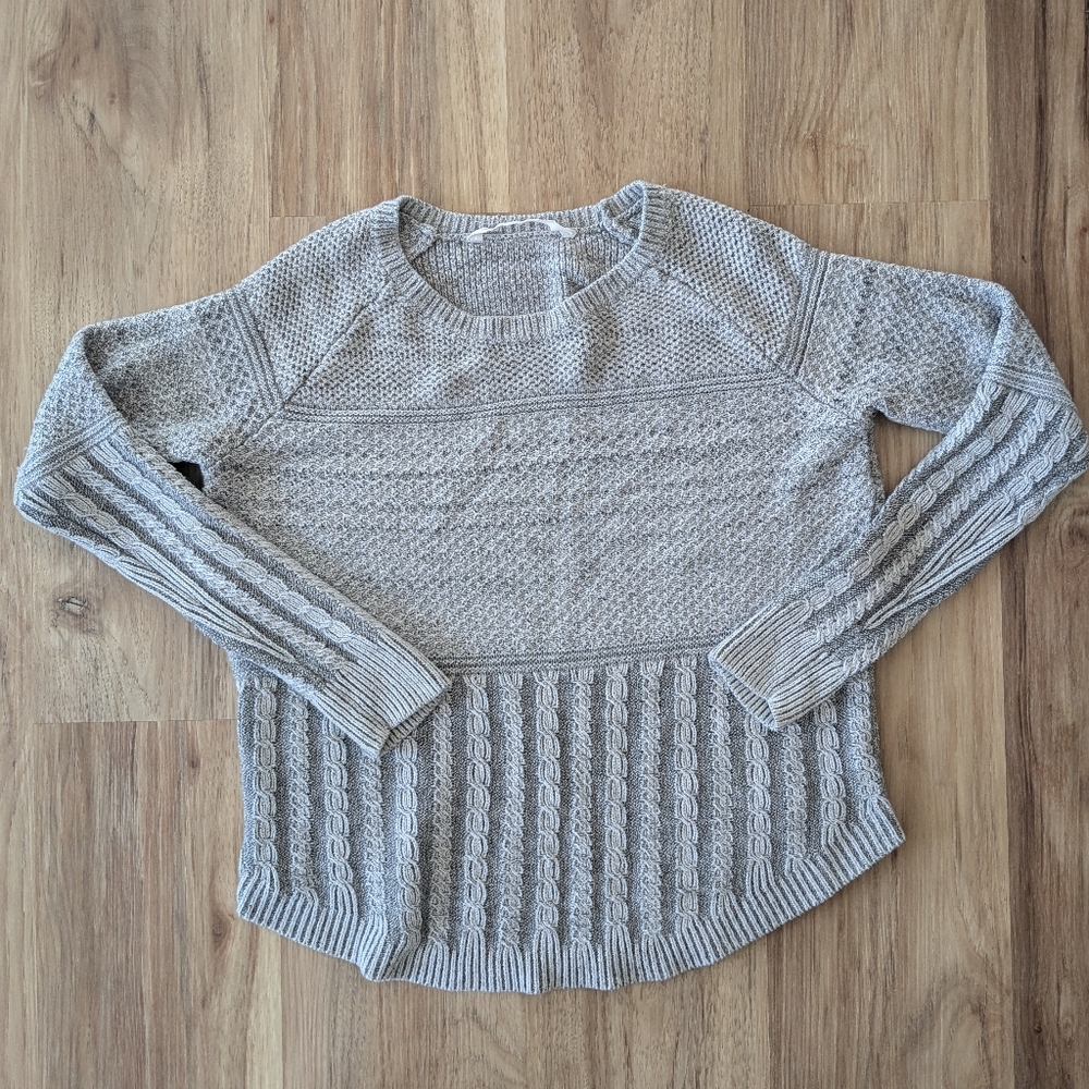 Athleta Borealis sweater size S